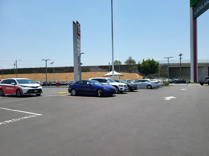 Enterprise Rent-A-Car Picture 8