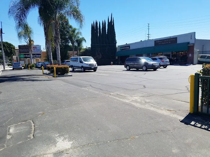 Enterprise Rent-A-Car Picture 4