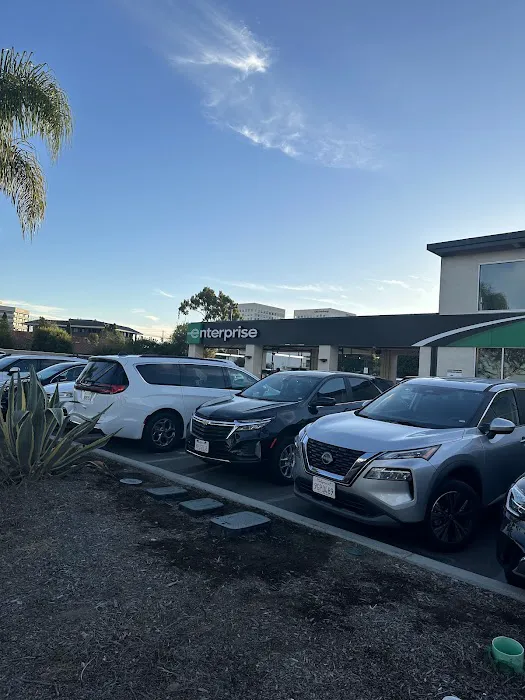 Enterprise Rent-A-Car Picture 10