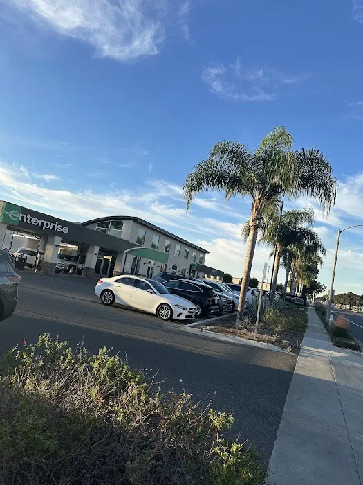 Enterprise Rent-A-Car Picture 9