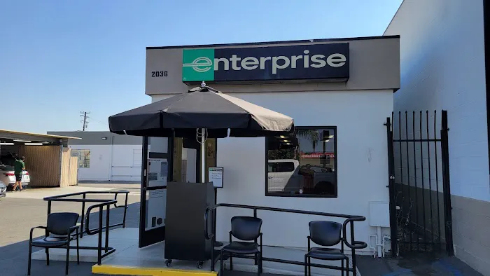 Enterprise Rent-A-Car Picture 4