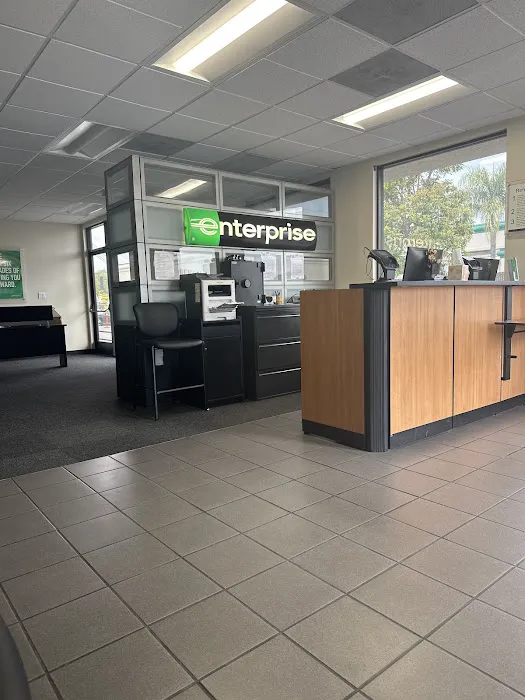 Enterprise Rent-A-Car Picture 9