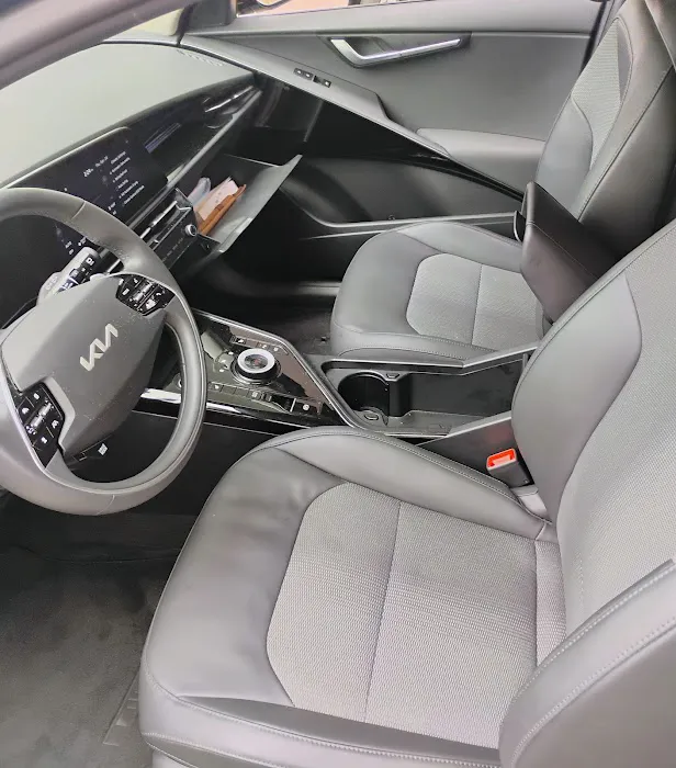 Avis Car Rental Picture 10
