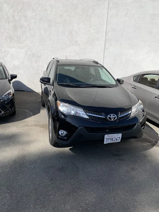 Bestway Rent A Car Picture 5