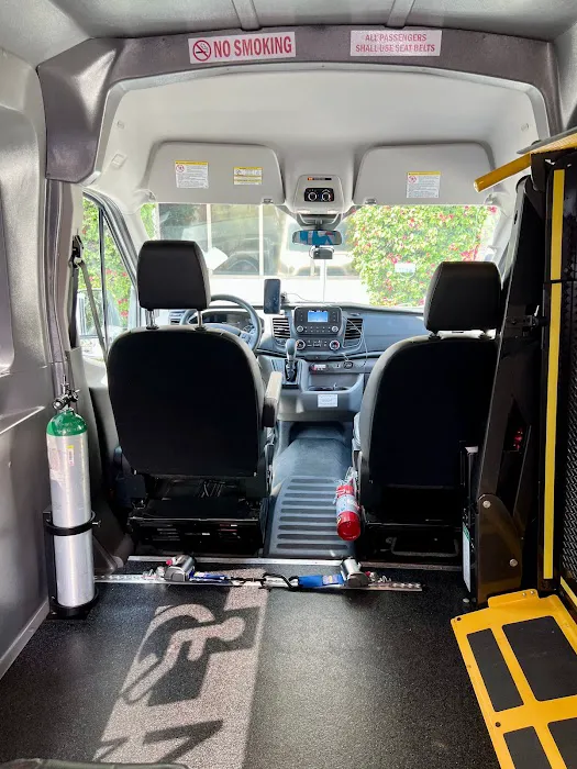 MedQuest Medical Transport Picture 6