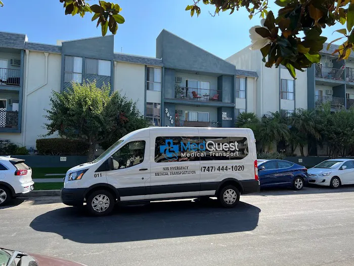 MedQuest Medical Transport Picture 2