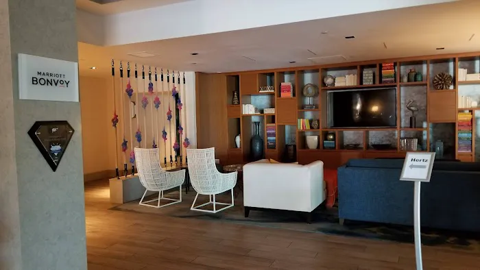 Hertz Car Rental - Newport Beach - Birch Street Picture 7
