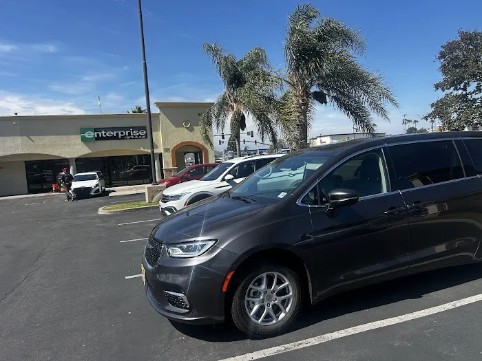 Enterprise Rent-A-Car Picture 8