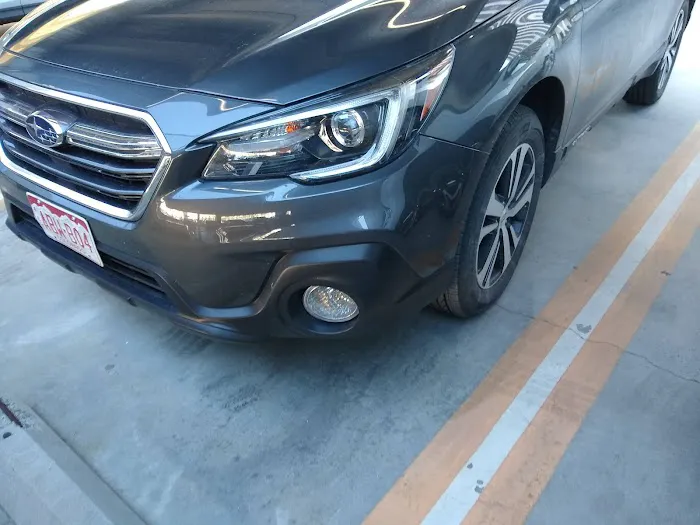 Avis Car Rental Picture 3