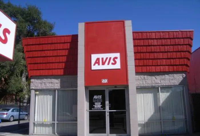 Avis Car Rental Picture 7