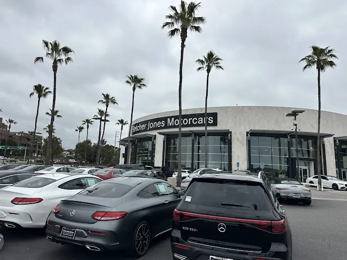 Enterprise Rent-A-Car Picture 2