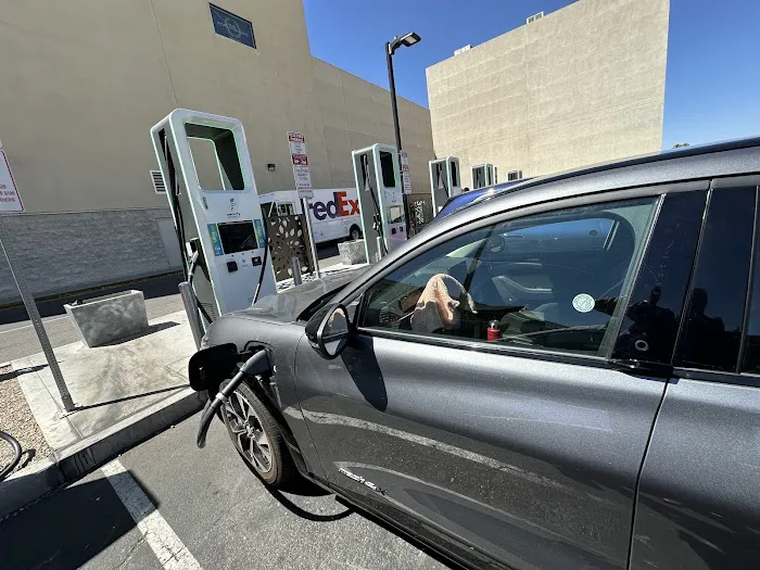 Budget Car Rental Picture 6