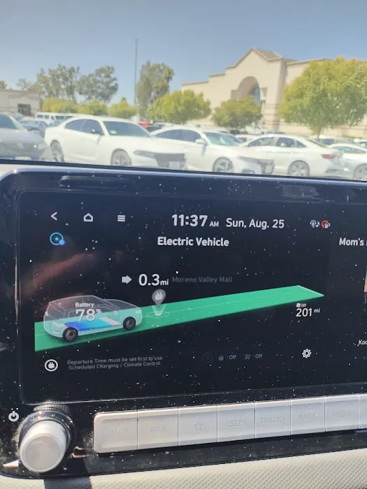 Avis Car Rental Picture 3