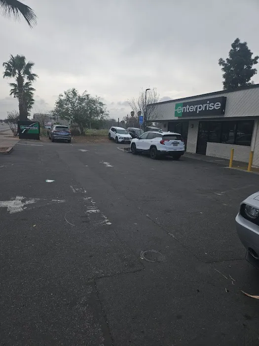 Enterprise Rent-A-Car Picture 2