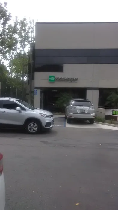 Enterprise Rent-A-Car Picture 1