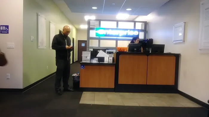Enterprise Rent-A-Car Picture 8
