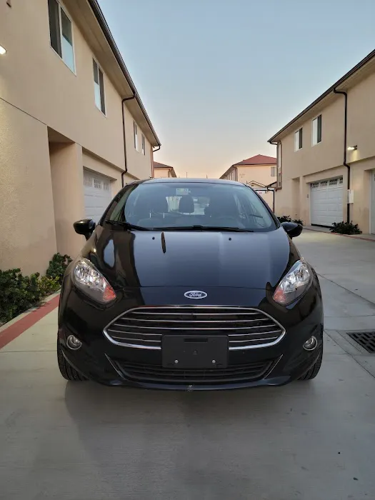 Hertz Car Rental - Fontana - Sierra Avenue Picture 10