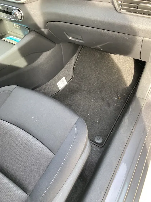 Hertz Car Rental - San Pedro - West 6th Street Picture 10