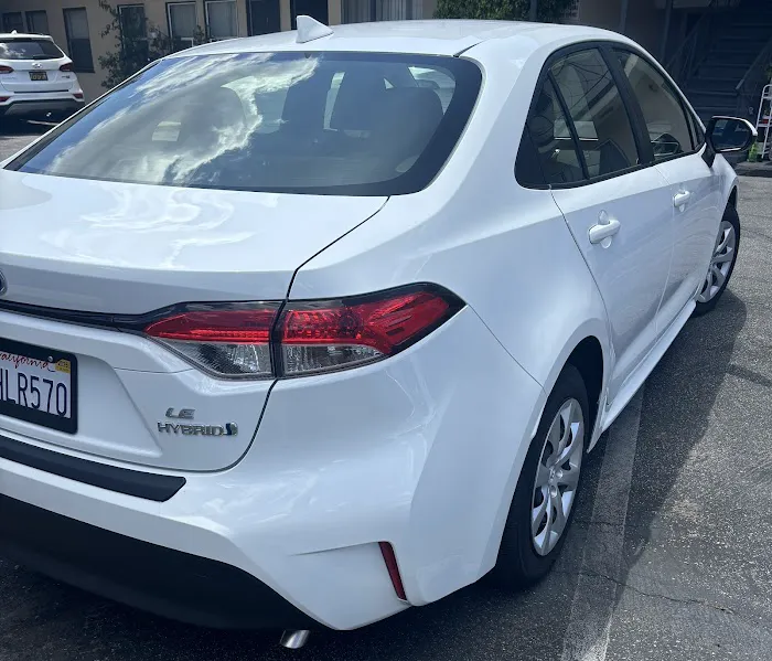 LA Luxury Car Rental Picture 9