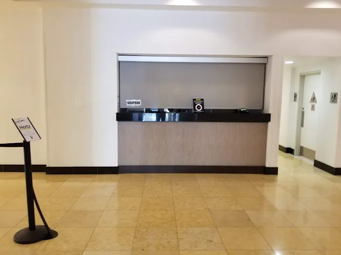Hertz Car Rental - Torrance - Marriott Redondo Beach Picture 5