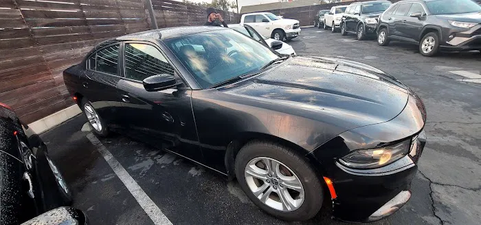 Enterprise Rent-A-Car Picture 2