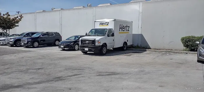 Hertz Car Rental - Gardena - Western Avenue Picture 9