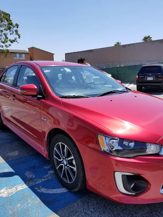 Avis Car Rental Picture 9