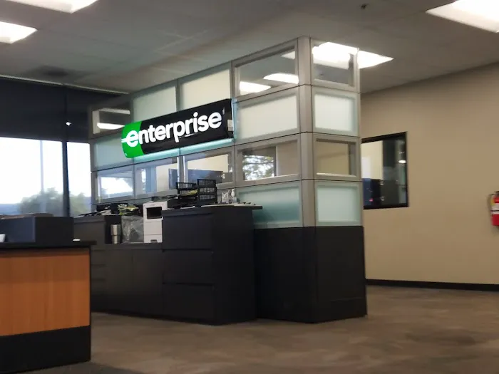 Enterprise Rent-A-Car Picture 8
