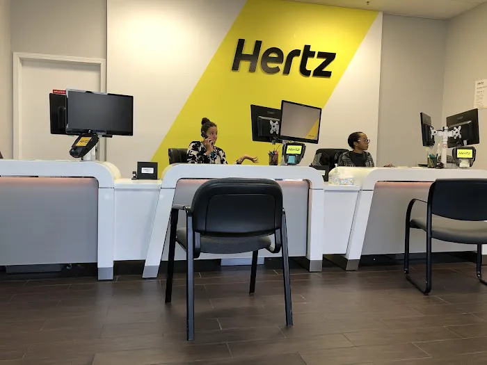 Hertz Car Rental - Temecula - Jefferson Avenue Picture 8