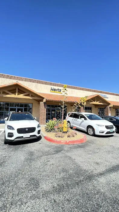 Hertz Car Rental - Temecula - Jefferson Avenue Picture 3