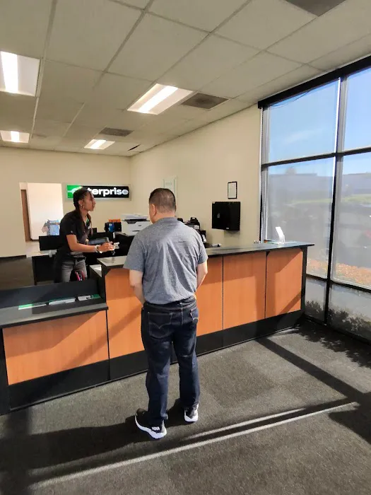 Enterprise Rent-A-Car Picture 5