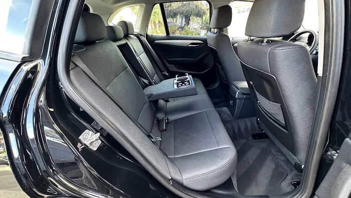 OC Car Rental Picture 1