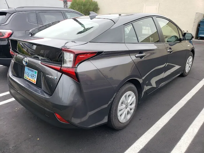 Avis Car Rental Picture 5