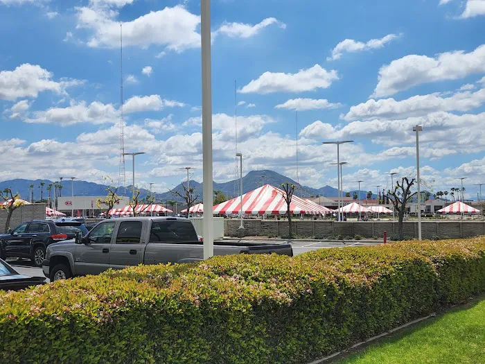 Hertz Car Rental - San Bernardino - Camino Real Picture 1