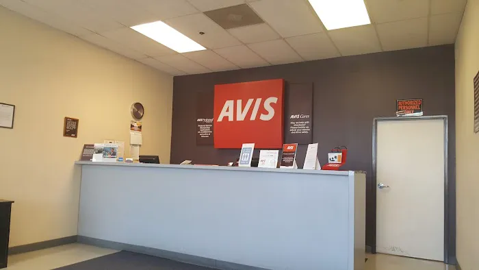 Avis Car Rental Picture 2