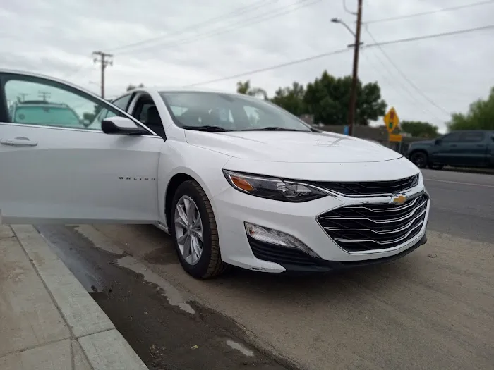 Budget Car Rental Picture 4