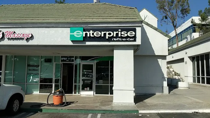 Enterprise Rent-A-Car Picture 3