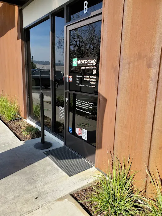 Enterprise Rent-A-Car Picture 2