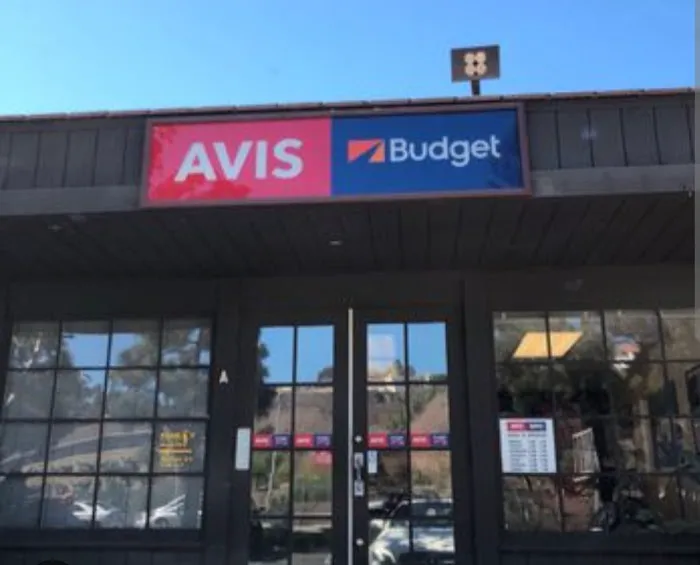 Avis Car Rental Picture 4