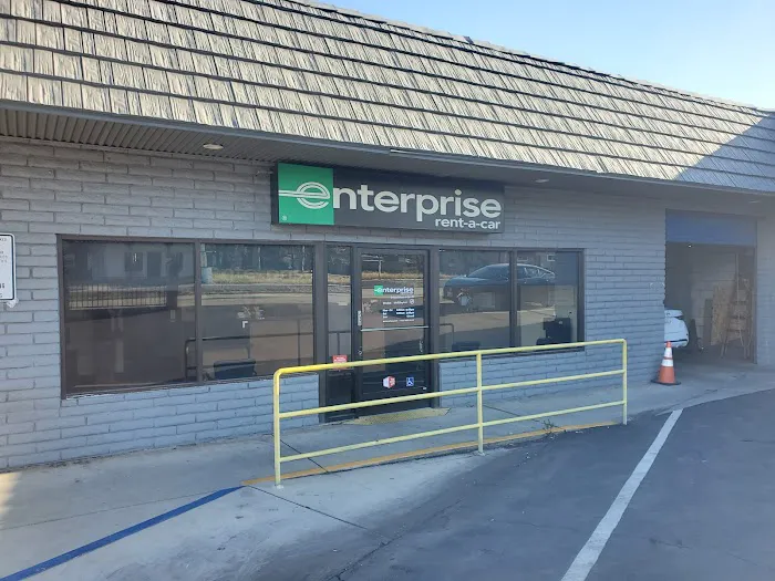 Enterprise Rent-A-Car Picture 10