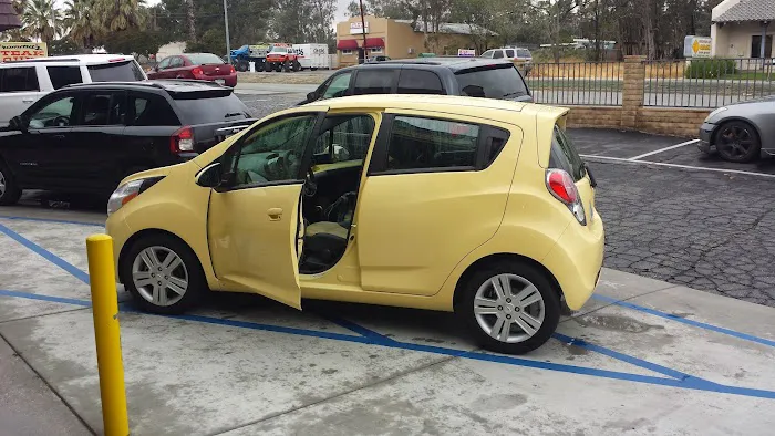 Enterprise Rent-A-Car Picture 3