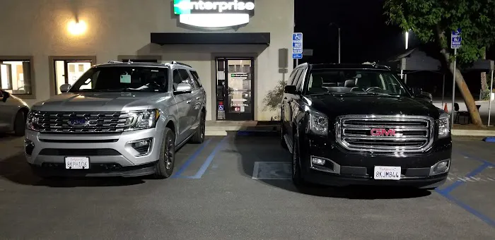 Enterprise Rent-A-Car Picture 7