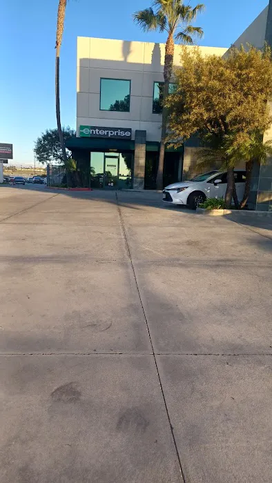 Enterprise Rent-A-Car Picture 4