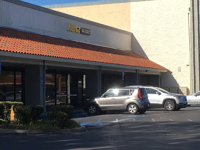 Hertz Car Rental - Oceanside - Oceanside Boulevard Picture 3