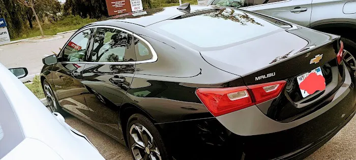 Avis Car Rental Picture 4