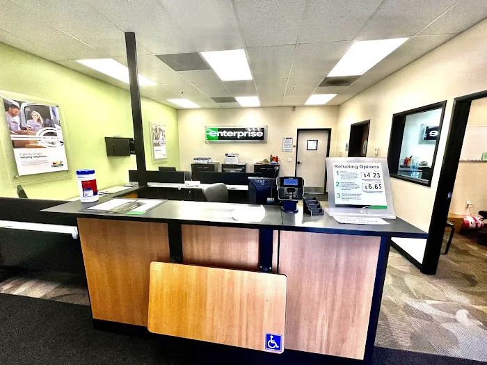 Enterprise Rent-A-Car Picture 7