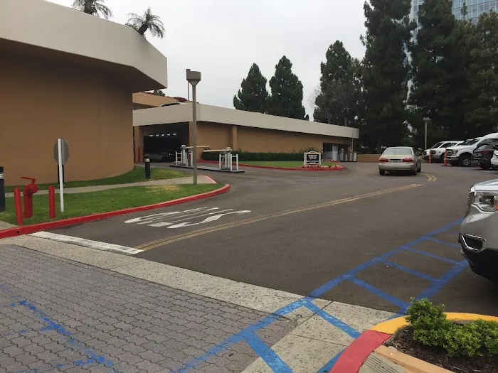 Hertz Car Rental - La Jolla - San Diego Marriott Picture 8