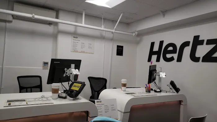 Hertz Car Rental - La Jolla - San Diego Marriott Picture 2