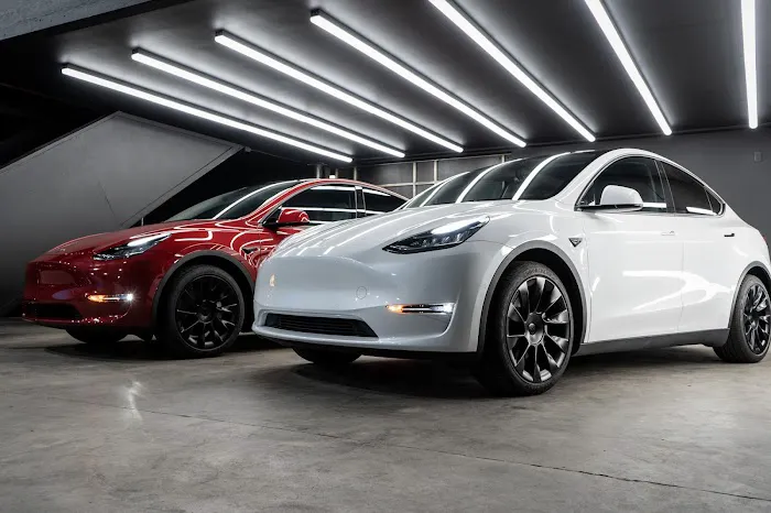 Pacific Ride Tesla Rentals Picture 3