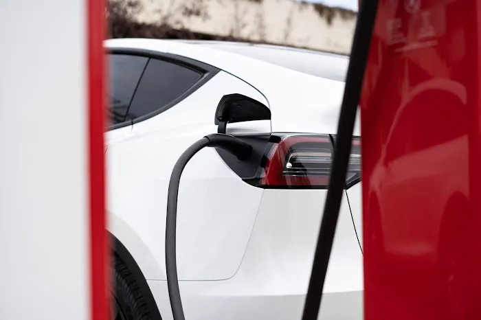 Pacific Ride Tesla Rentals Picture 1